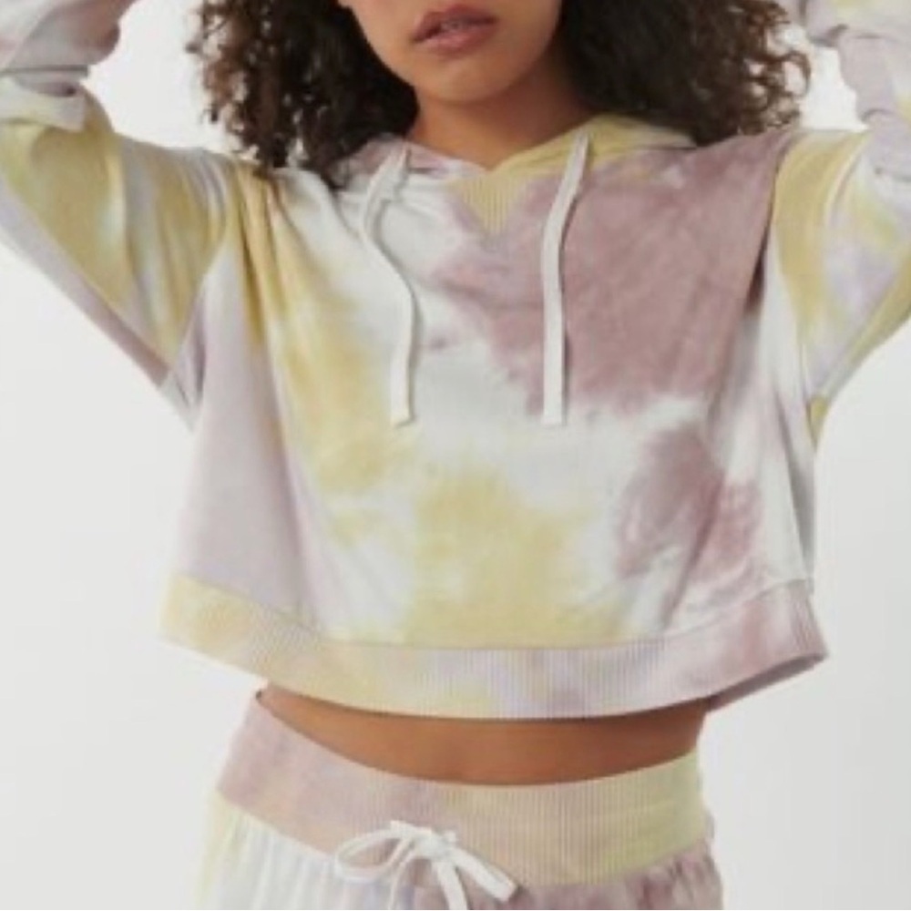 Garage Cozy Lounge Long Sleeve Crop Tie Dye Hoodie Sweatshirt Size Medium